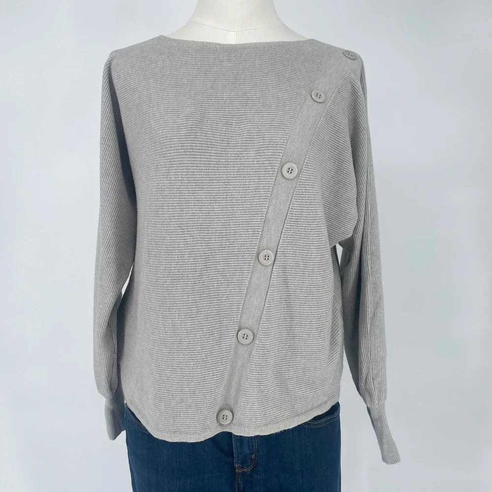Vila Milano Women's Small Gray Ribbed Knit Button Accent Long Sleeve Pullover‎